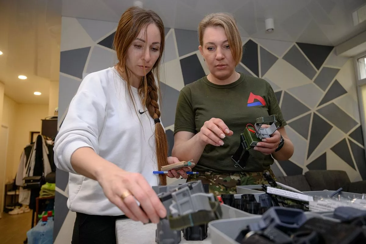 Волонтеры группы «ГумПомГоспиталь». Волонтеры группы «ГумПомГоспиталь».