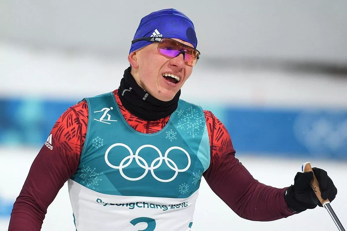 Александр Большунов Александр Большунов