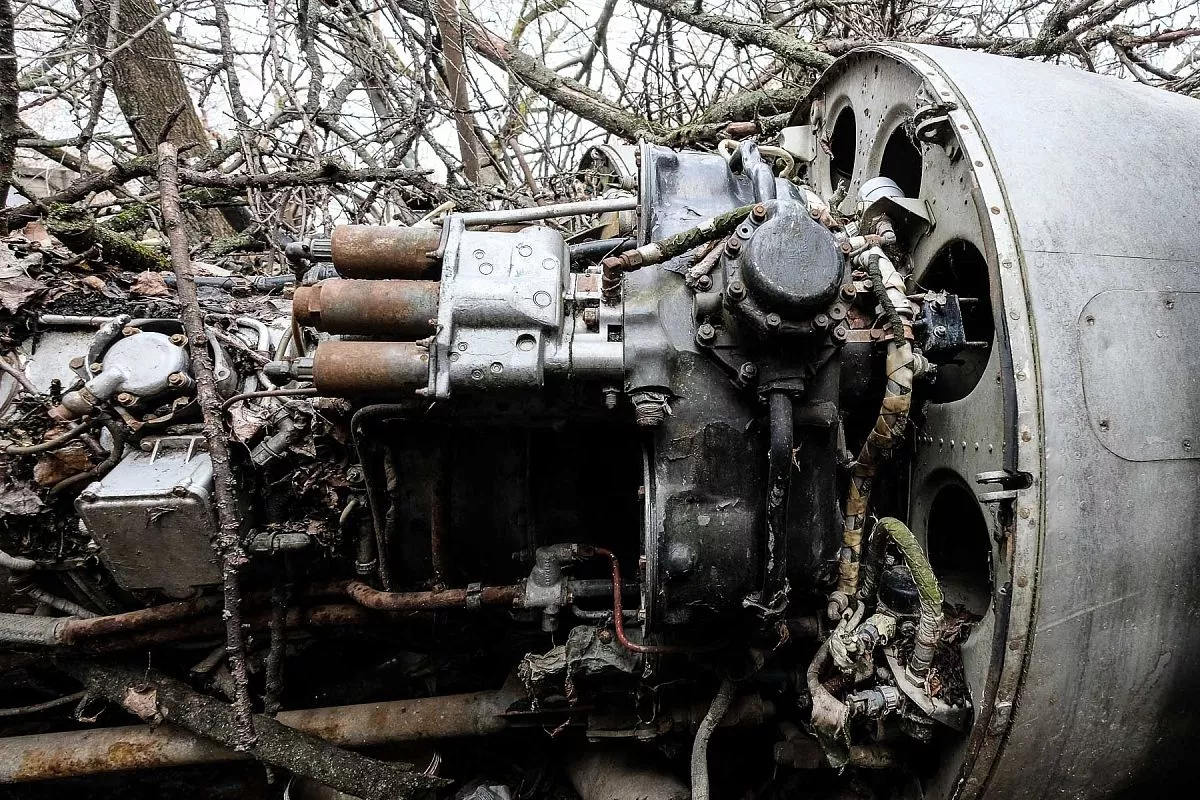 Эта груда металла когда-то была детским кинотеатром Эта груда металла когда-то была детским кинотеатром