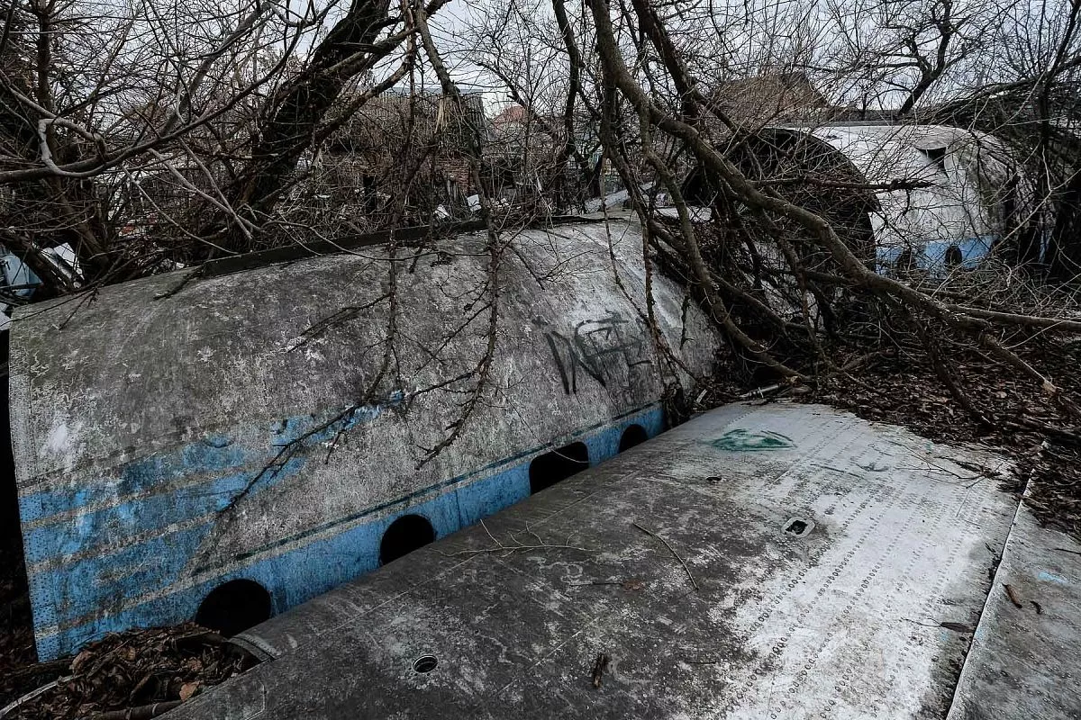 Эта груда металла когда-то была детским кинотеатром Эта груда металла когда-то была детским кинотеатром