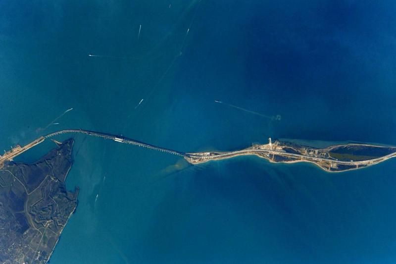 Крымский мост в апреле 2018 года.