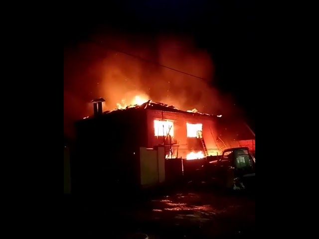 Под Краснодаром 7 марта сгорел двухэтажный дом