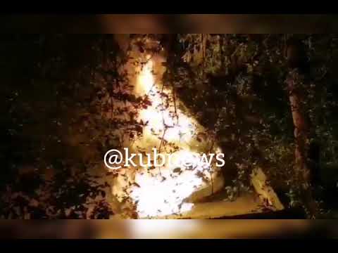 В Краснодаре во дворе многоквартирного дома ночью сгорел ВАЗ-2110