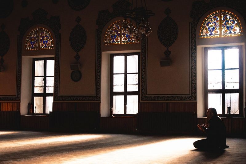 В мечетях Краснодарского края и Адыгеи вводят ковидные ограничения на свадьбы и похороны