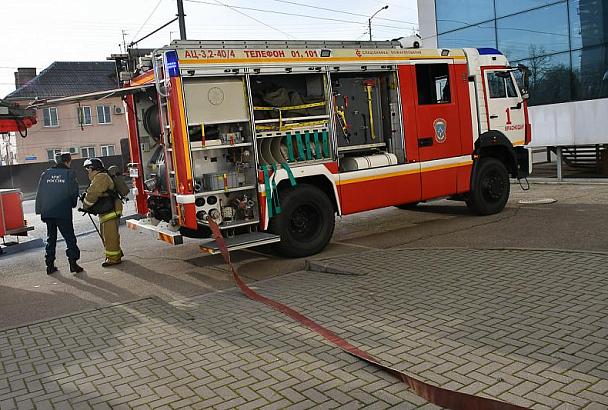 Сотни нарушений пожарной безопасности выявлены в ТРЦ Адыгеи 