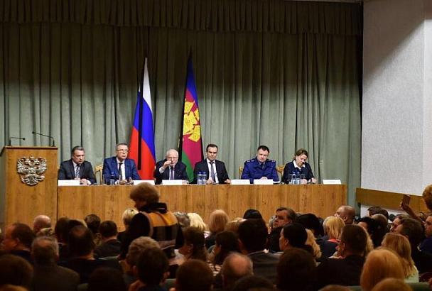 Выездное заседание Совета при Президенте РФ по развитию гражданского общества и правам человека проходит в Краснодаре