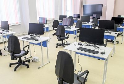 В 40 школах Краснодара заменят компьютеры