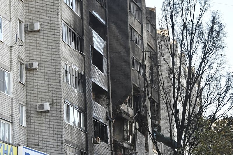В Ейске 240 жителей пострадавшей при падении Су-34 многоэтажки получили по 100 тысяч