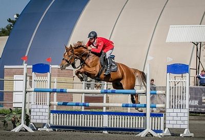 Спортсмены из Краснодарского края завоевали 14 медалей на всероссийских соревнованиях по конному спорту 