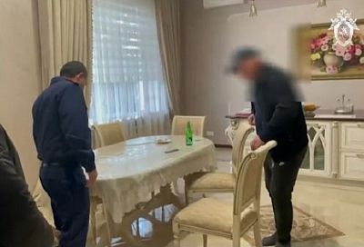 В Адыгее по обвинению в коммерческом подкупе на 2,2 млн рублей арестованы директор и сотрудник фирмы