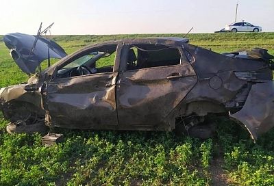 В Краснодарском крае муж с женой погибли в страшном ДТП, их дочь - в больнице
