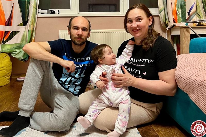 Краснодарка попала в Книгу рекордов России из-за разницы в возрасте сына и дочери – более 34 лет