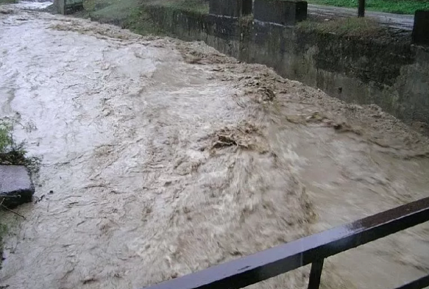 Из-за дождей в предгорных районах Кубани могут подняться реки