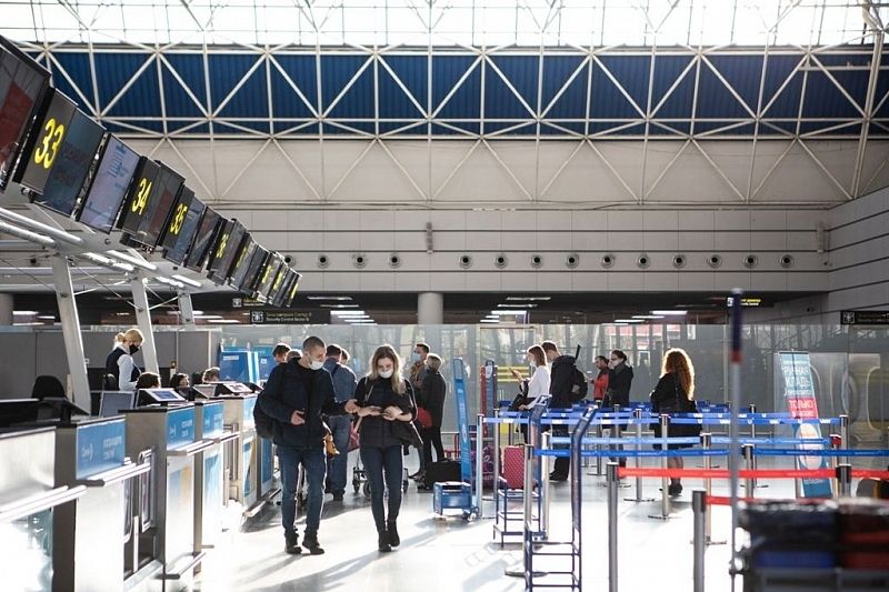 В аэропорту и на ж/д вокзалах Сочи не выявлено туристов с признаками COVID-19
