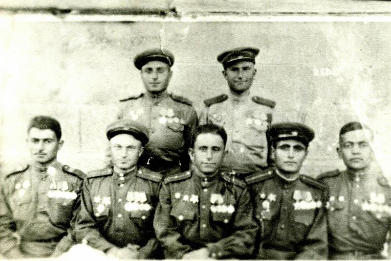 Бойцы 89-й армянской дивизии