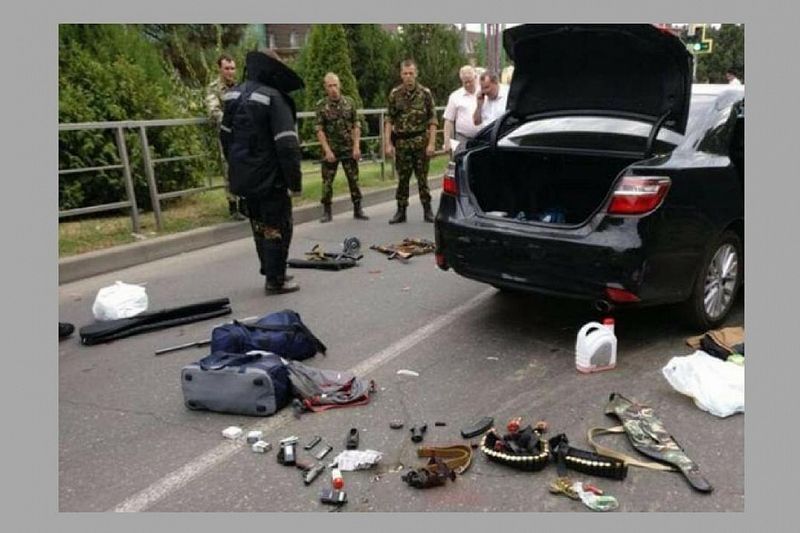 Оружие, найденное в машине Никиты Медведева.