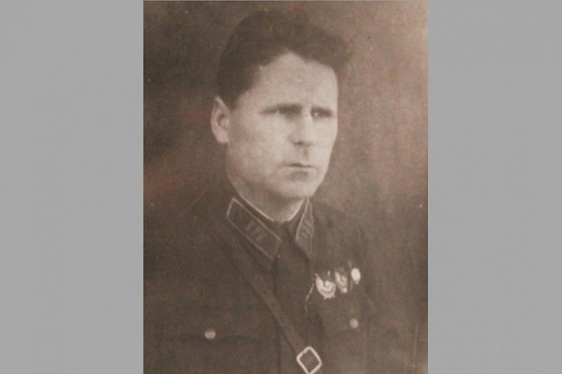 Командир 84-й стрелковой бригады морской пехоты полковник Федор Волошин. 