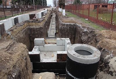 Строительство теплотрассы продолжается в Ленинградском районе