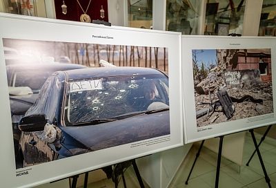«Пробирает до слез!»: фотовыставка Владимира Аносова «Донбасс-2022» стала главной экспозицией форума журналистов в Сочи