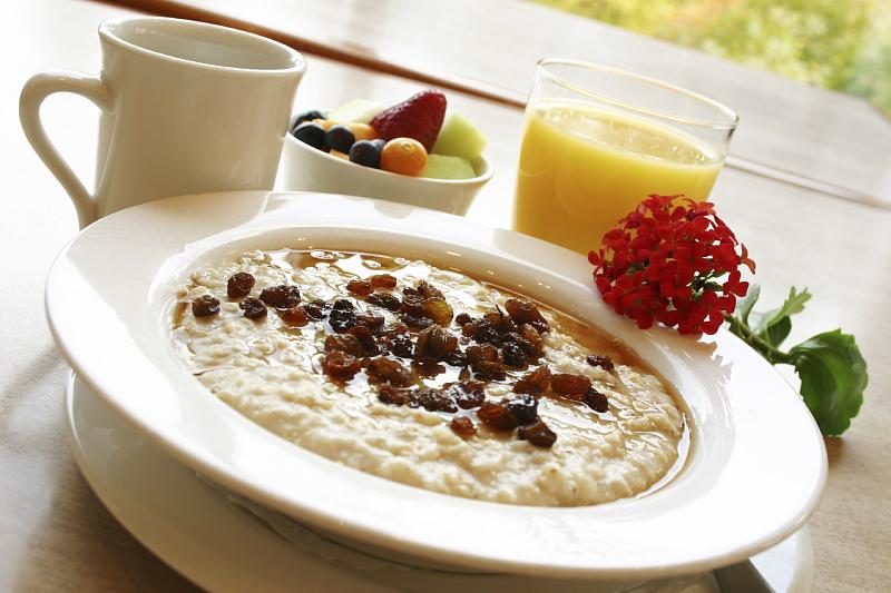 Идеальный завтрак должен сочетать в себе углеводы и белок