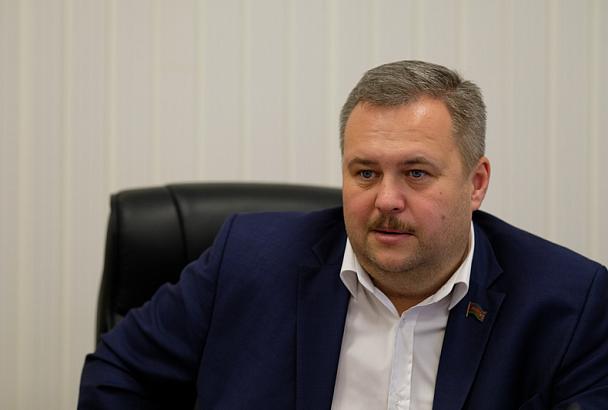 Краевой суд оставил под стражей депутата из Новороссийска