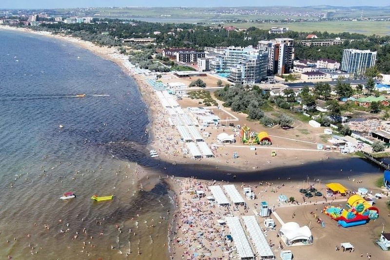 Вода в Черном море на кубанских курортах очистится после подтоплений через неделю
