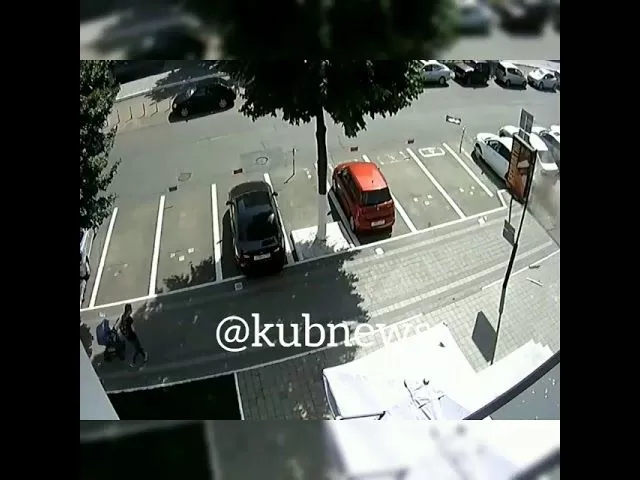 Взрыв автомобиля в центре Краснодара