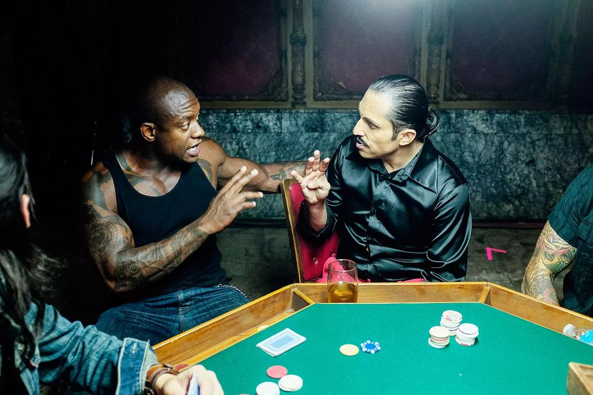 Кадры из фильма "Ставка на любовь"