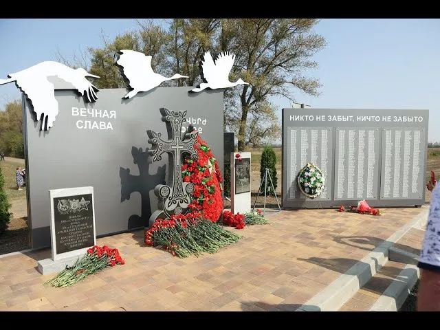 Армяне Кубани совместно с местными властями восстанавливают памятники воинам-освободителям