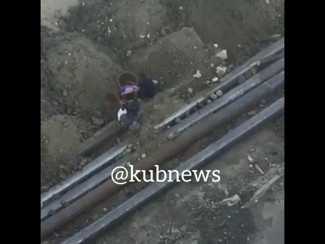 Похитители люков на ул. Тургенева, Краснодар