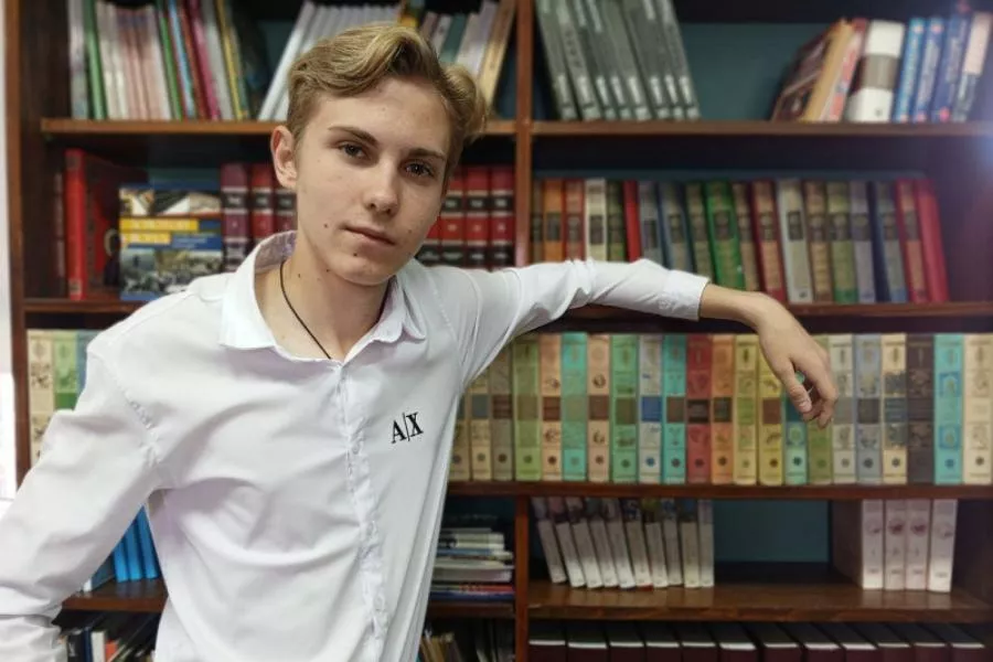 Студент Брюховецкого многопрофильного техникума Дмитрий Абасов.