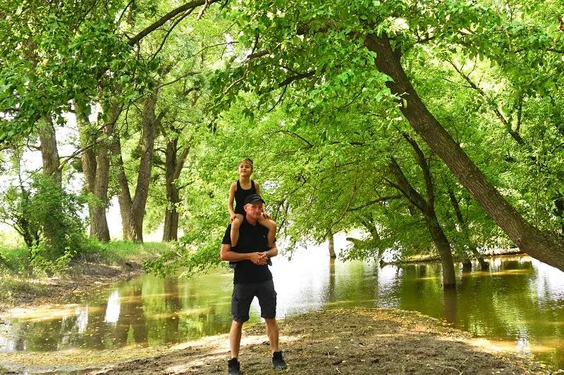 Туризм для ребенка – это приключения, яркие эмоции, возможность пополнить копилку впечатлений, стать самостоятельнее. Туризм для ребенка – это приключения, яркие эмоции, возможность пополнить копилку впечатлений, стать самостоятельнее.