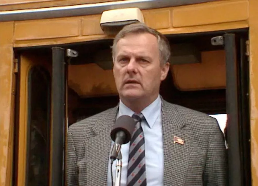 Фильмом закрытия станет документальная картина «Дело Собчака» Веры Кричевской.