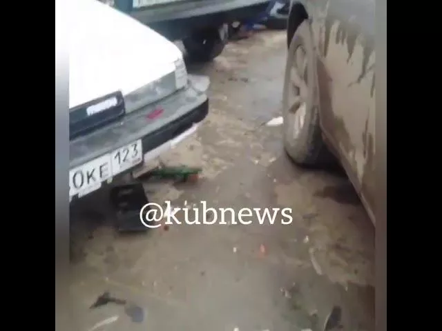 Инфинити и ДТП на парковке