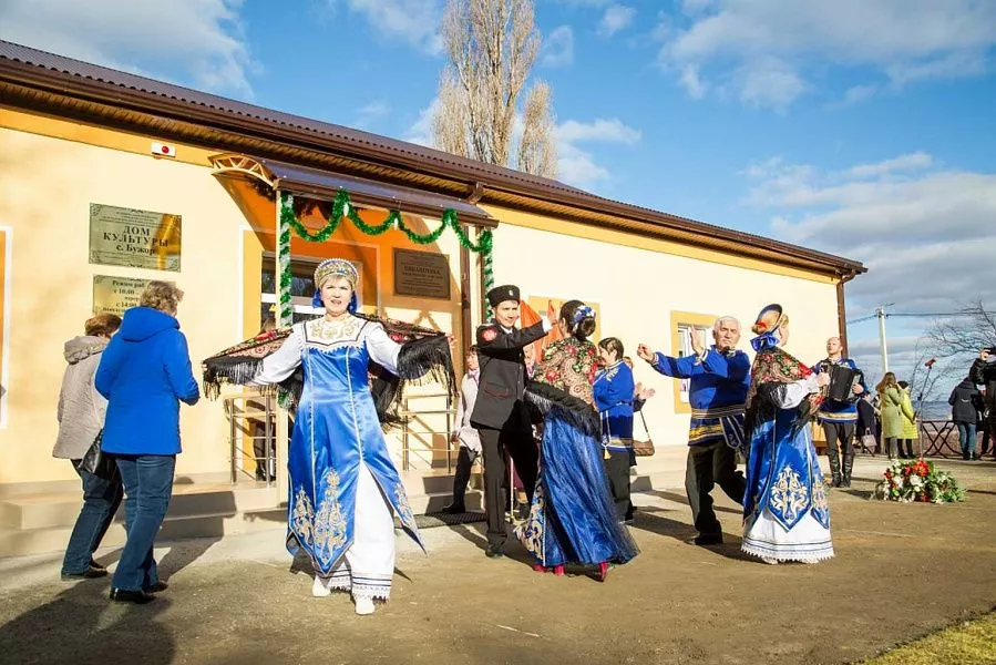 В селе Бужор под Анапой открыли после капитального ремонта Дом культуры.