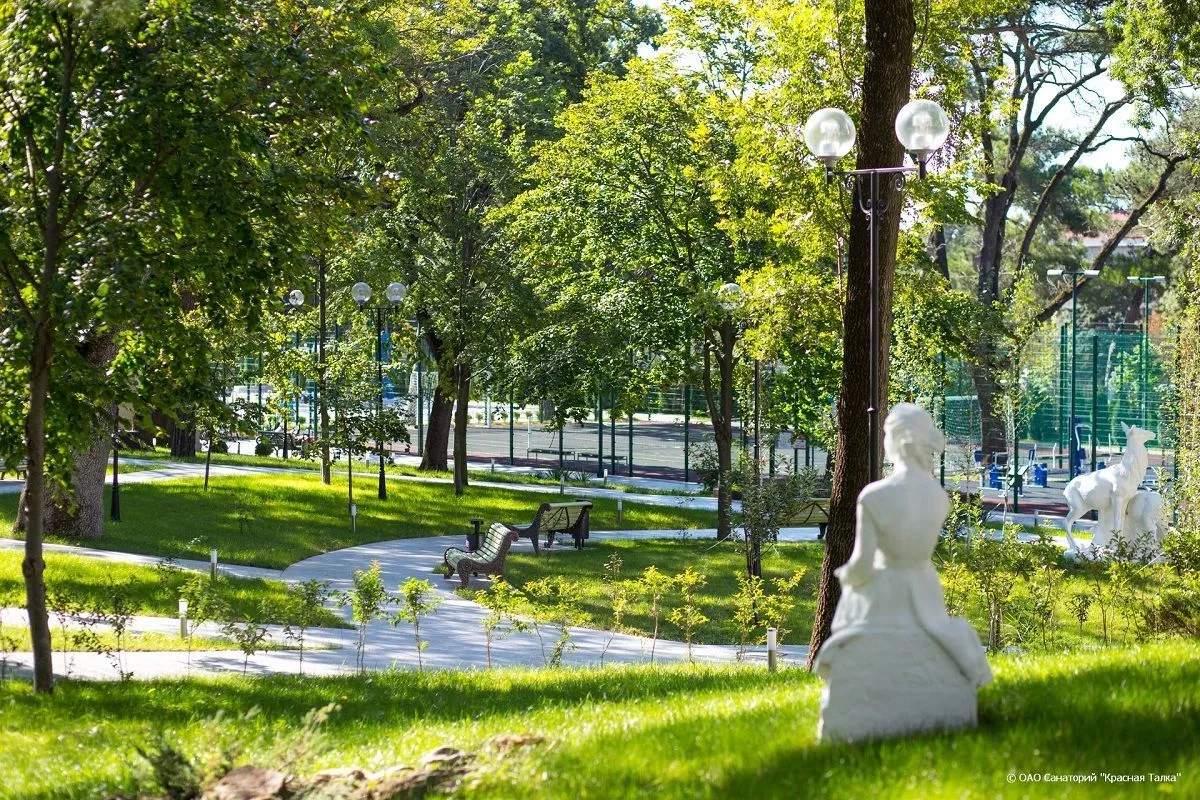 Санаторий «Красная Талка» – отличное решение для комфортного отдыха и лечения для всей семьи круглый год. Санаторий «Красная Талка» – отличное решение для комфортного отдыха и лечения для всей семьи круглый год.