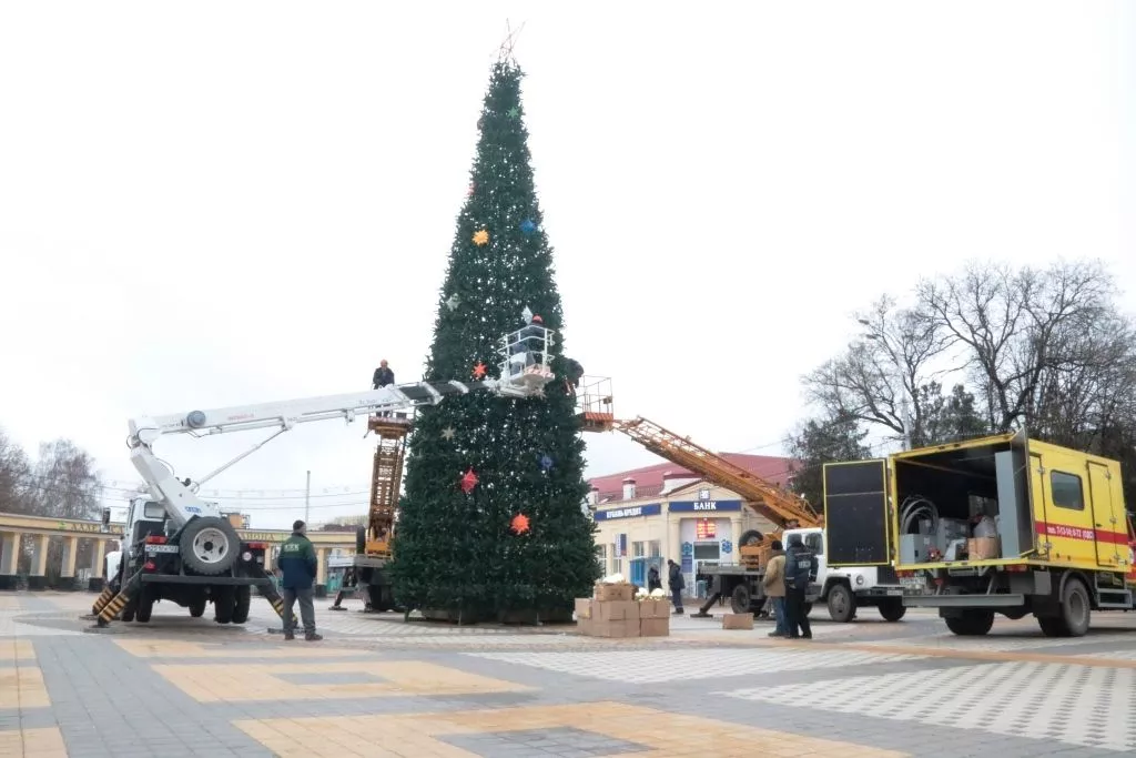 Главная ёлка Тихорецка Главная ёлка Тихорецка