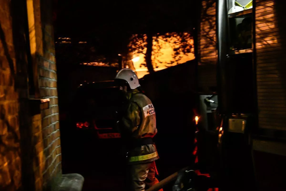 Пожар произошел в ночь на 27 января в многоквартирном доме на ул. Янковского