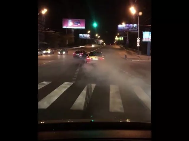 В Краснодаре полиция ищет участников ночной гонки на улице Северной