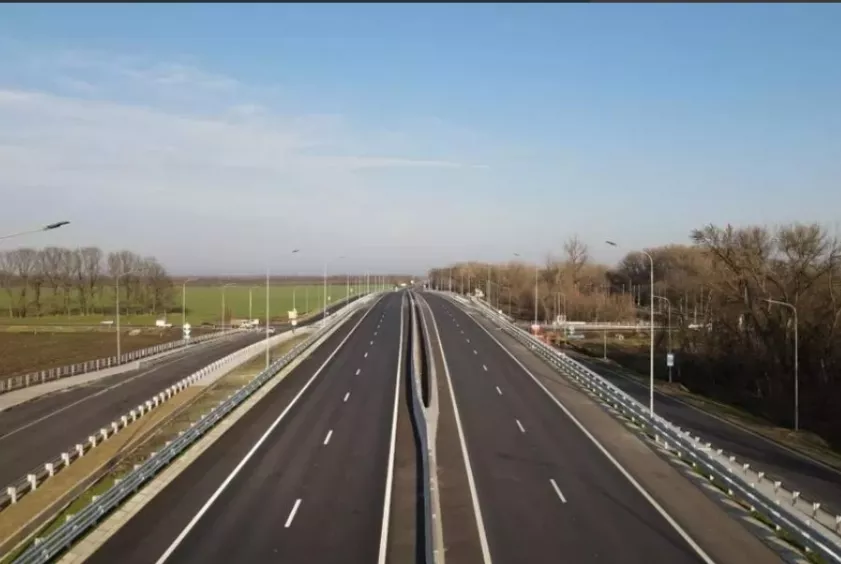 В рамках проекта построят четыре путепровода для проезда сельхозтехники и два путепровода через железнодорожные пути.