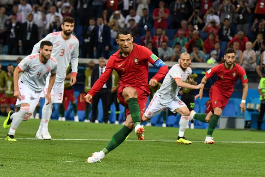 Криштиану Роналду на сочинском стадионе "Фишт"