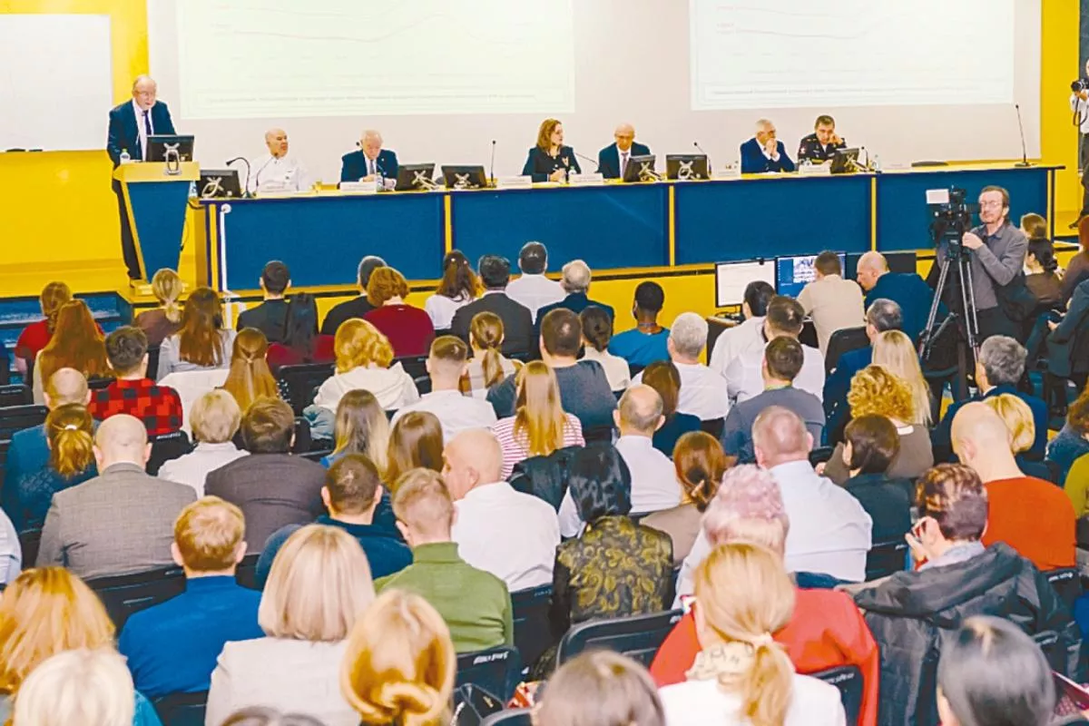 На площадке Академических чтений РАН собрались ведущие ученые, практикующие врачи региона, студенты медуниверситета, представители органов власти. На площадке Академических чтений РАН собрались ведущие ученые, практикующие врачи региона, студенты медуниверситета, представители органов власти.