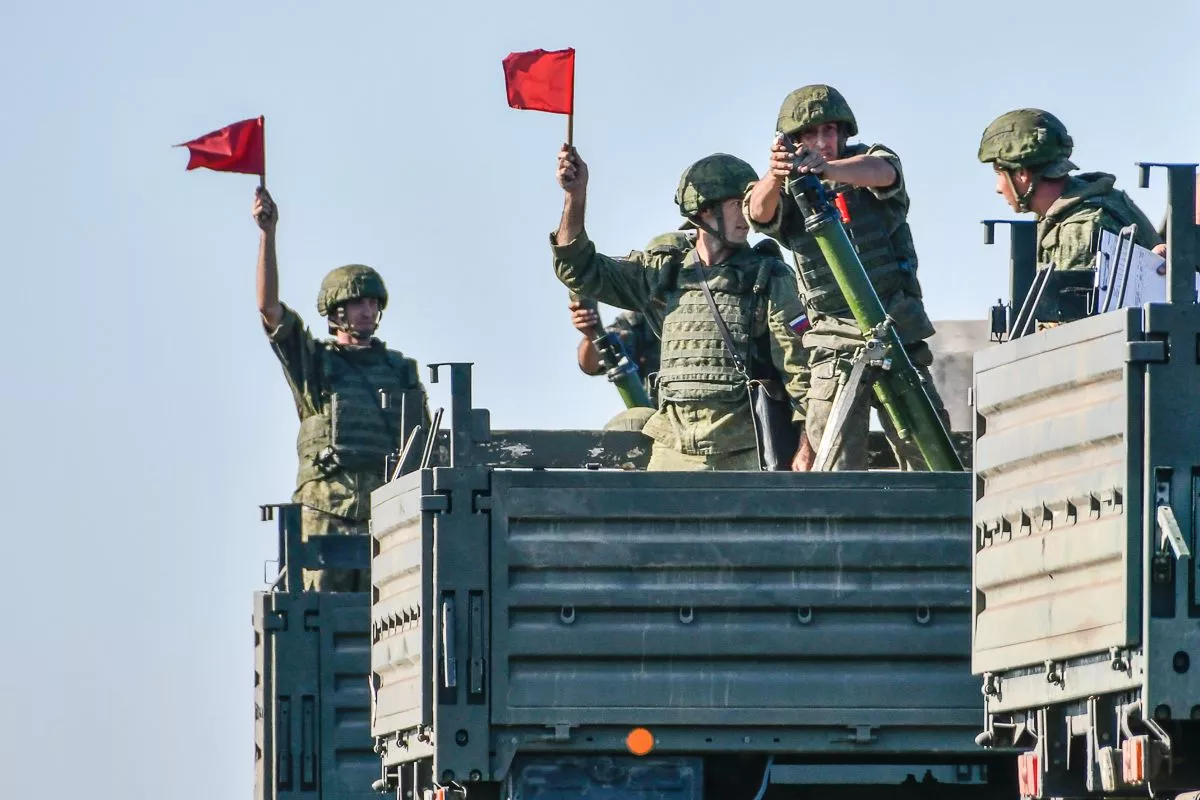 Решающую роль в исходе боя играет не только огневая мощь, но и мобильность подразделений. 