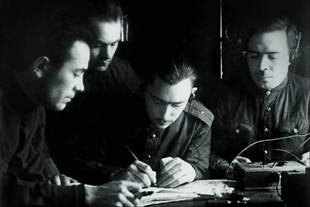 Радиоигра с противником