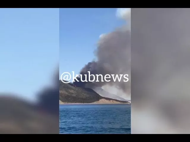 Пожар на Малом Утрише 24 августа.