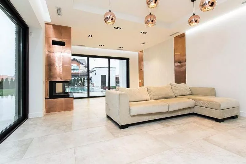 Дом в стиле хай-тек по индивидуальному дизайн-проекту за 68 млн рублей.