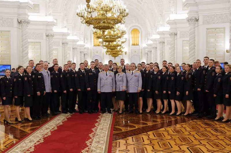 В Большом Кремлевском Дворце состоялся торжественный приём в честь выпускников высших образовательных организаций Минобороны, МВД России, ФСБ России, ФСО России, МЧС России, Росгвардии, ФСИН России и СК РФ.