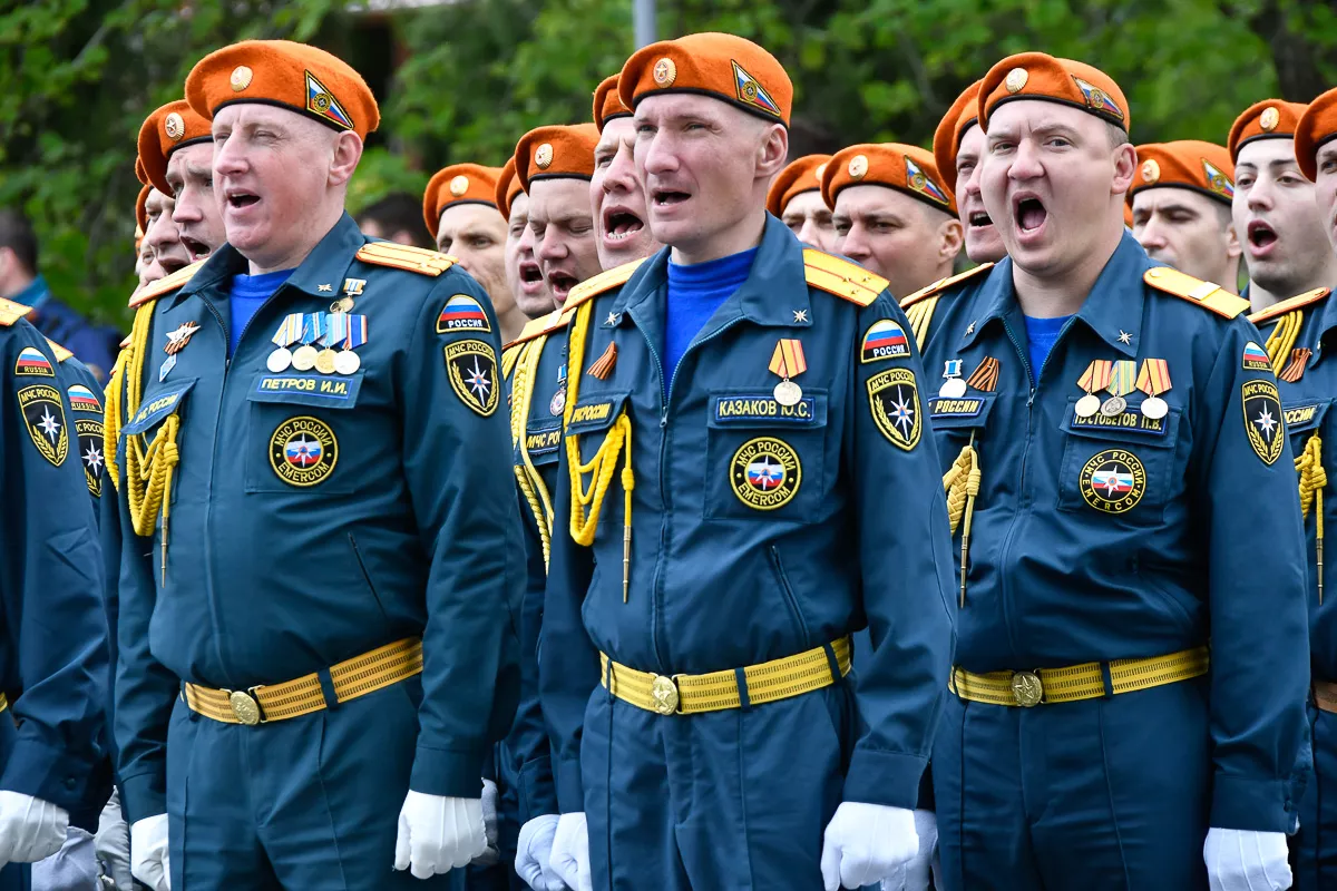 Военный парад в городе-герое Новороссийске. Военный парад в городе-герое Новороссийске.