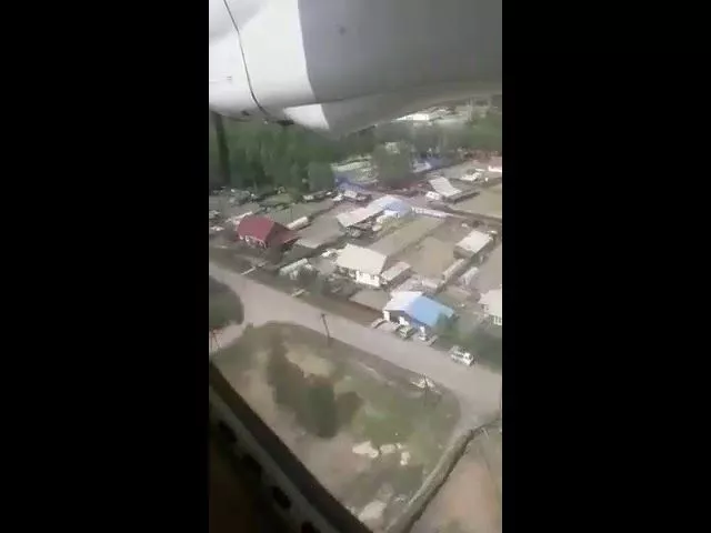 Жесткая посадка Ан-24. Видео из самолета