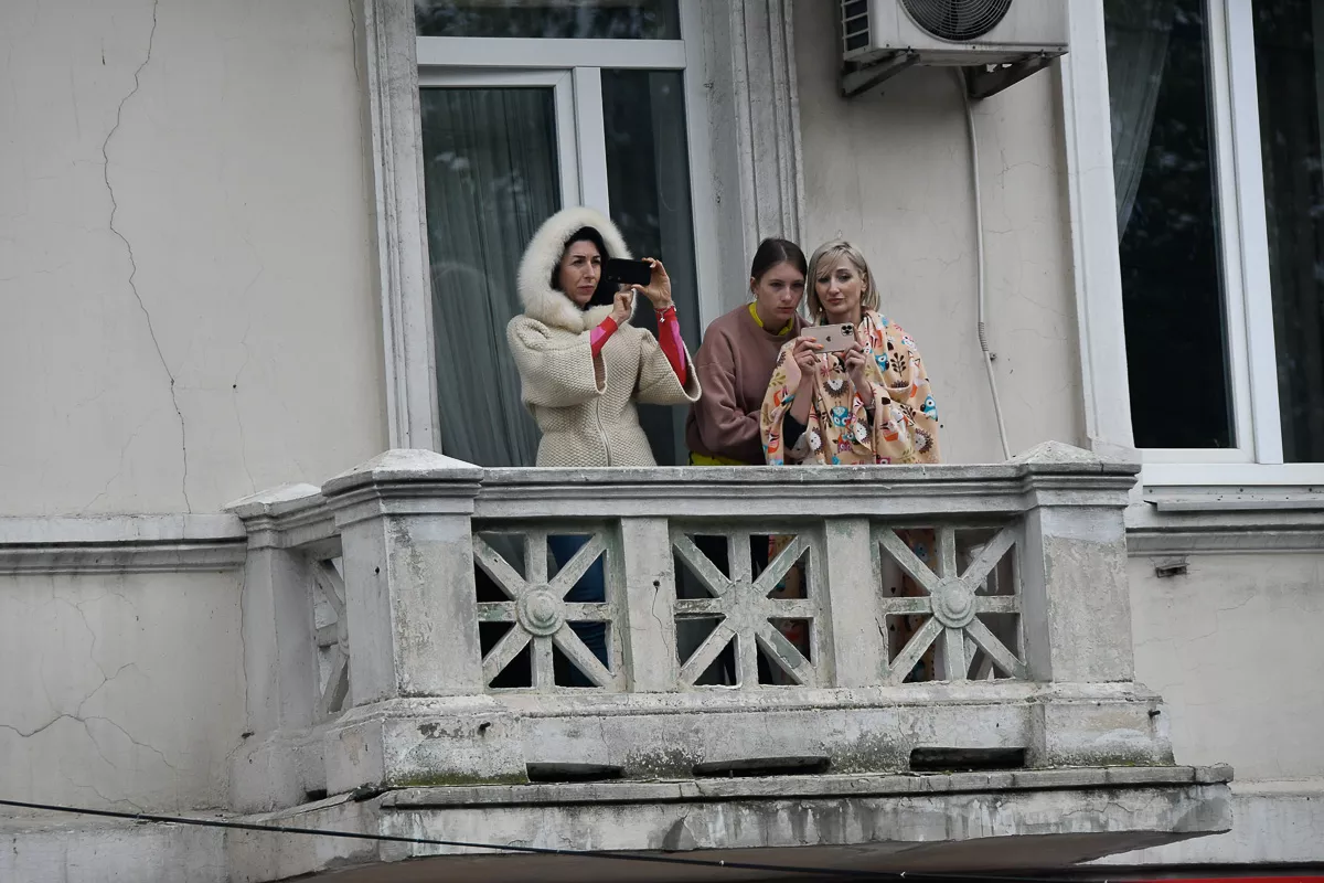 Военный парад в городе-герое Новороссийске. Военный парад в городе-герое Новороссийске.